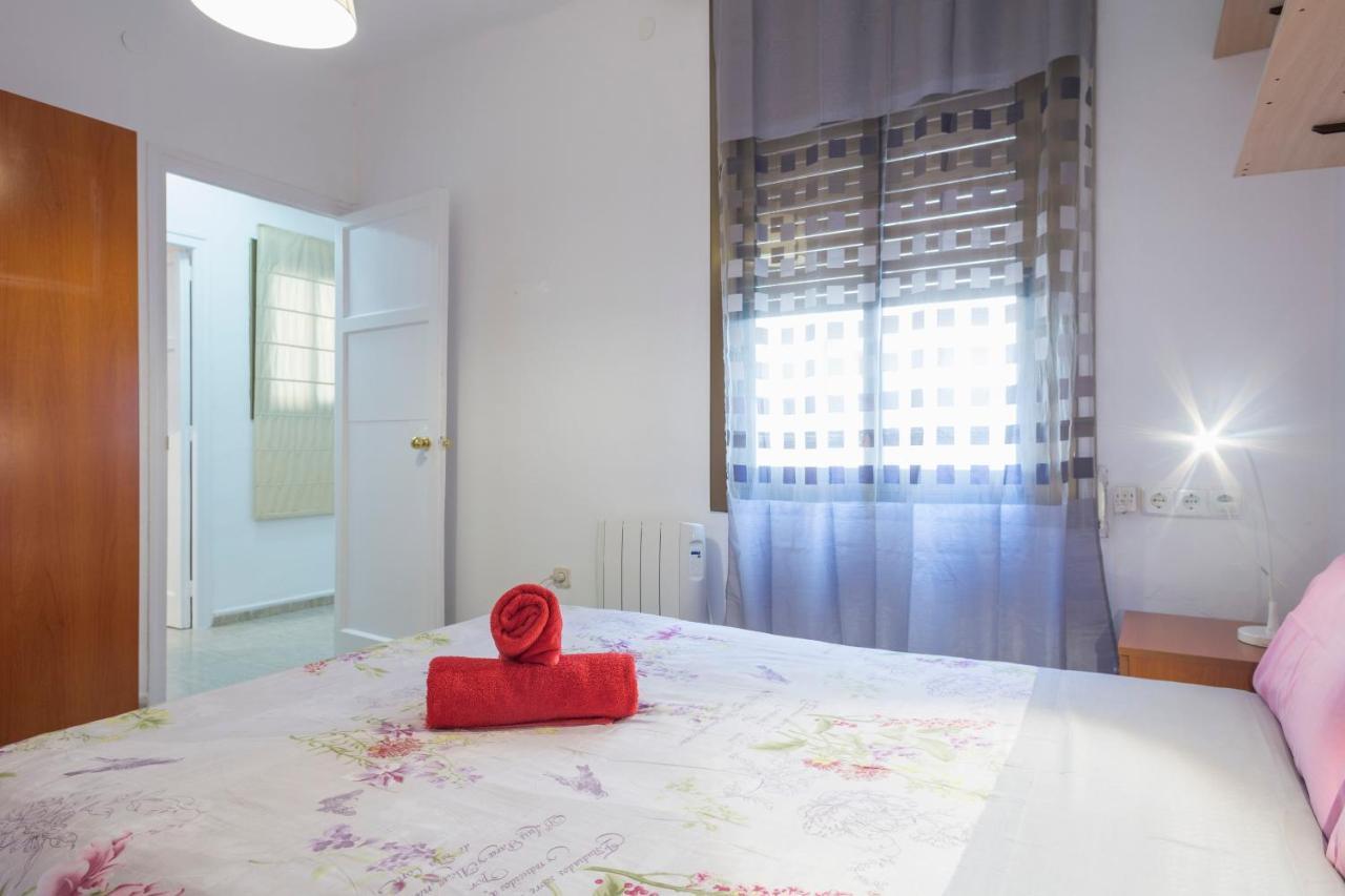Apartamentos Tarradellas Sants Estació Barcelona Exterior foto