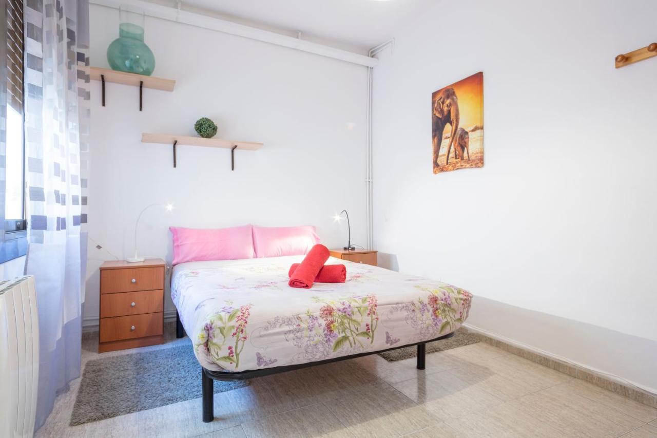 Apartamentos Tarradellas Sants Estació Barcelona Exterior foto